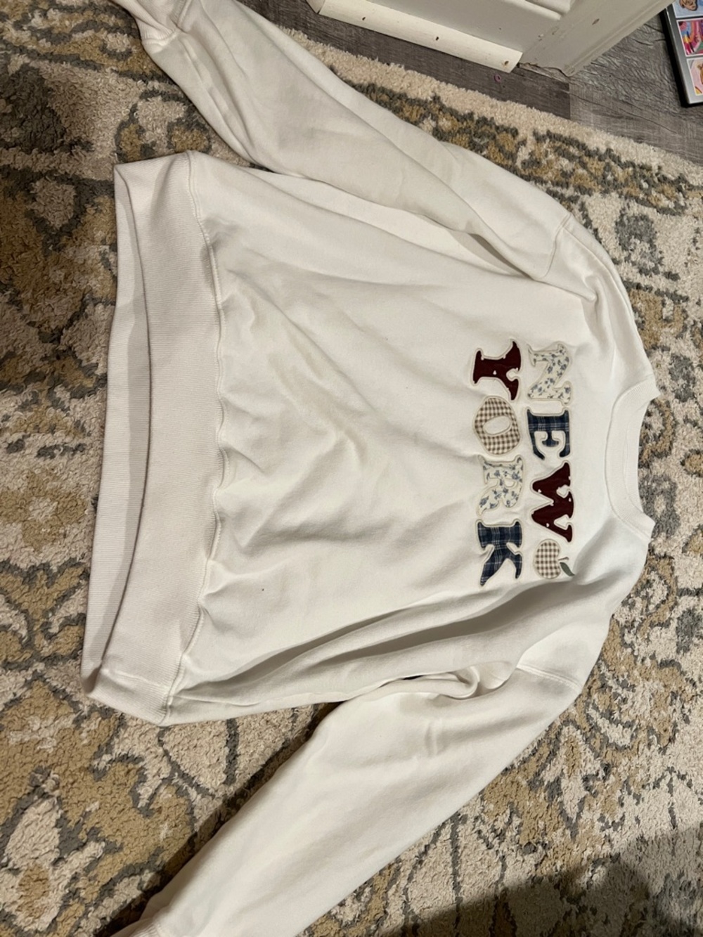 Hollister White Crewneck Pullover